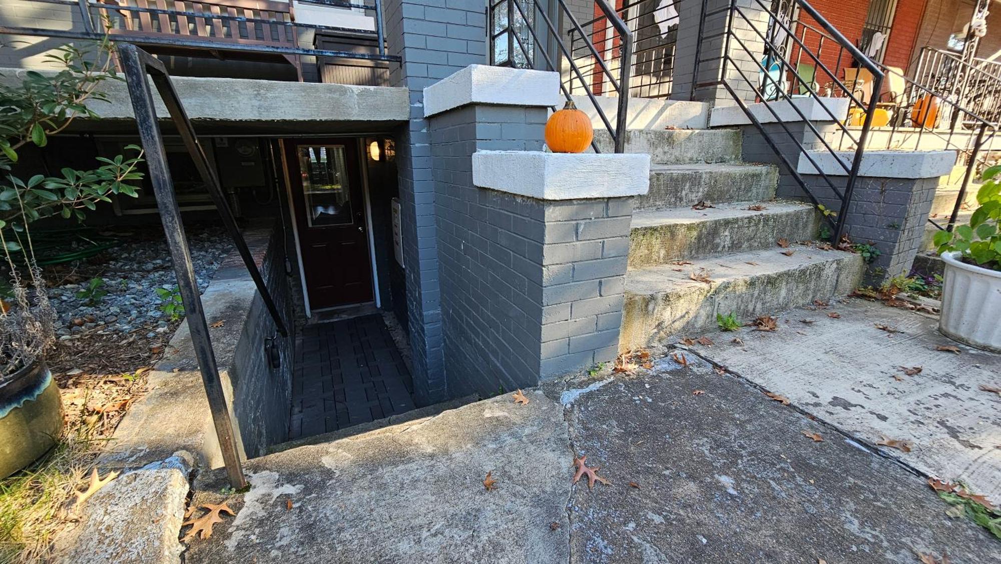 English Basement In Petworth, Washington, Dc -- Free Off-street Parking, Walk To Metro And Restaurants Apartamento Washington